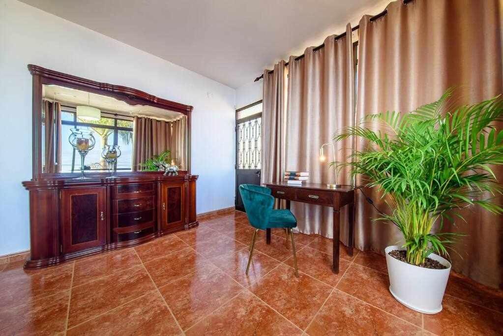 Lombo Cesteiro Guesthouse Tabua  المظهر الخارجي الصورة