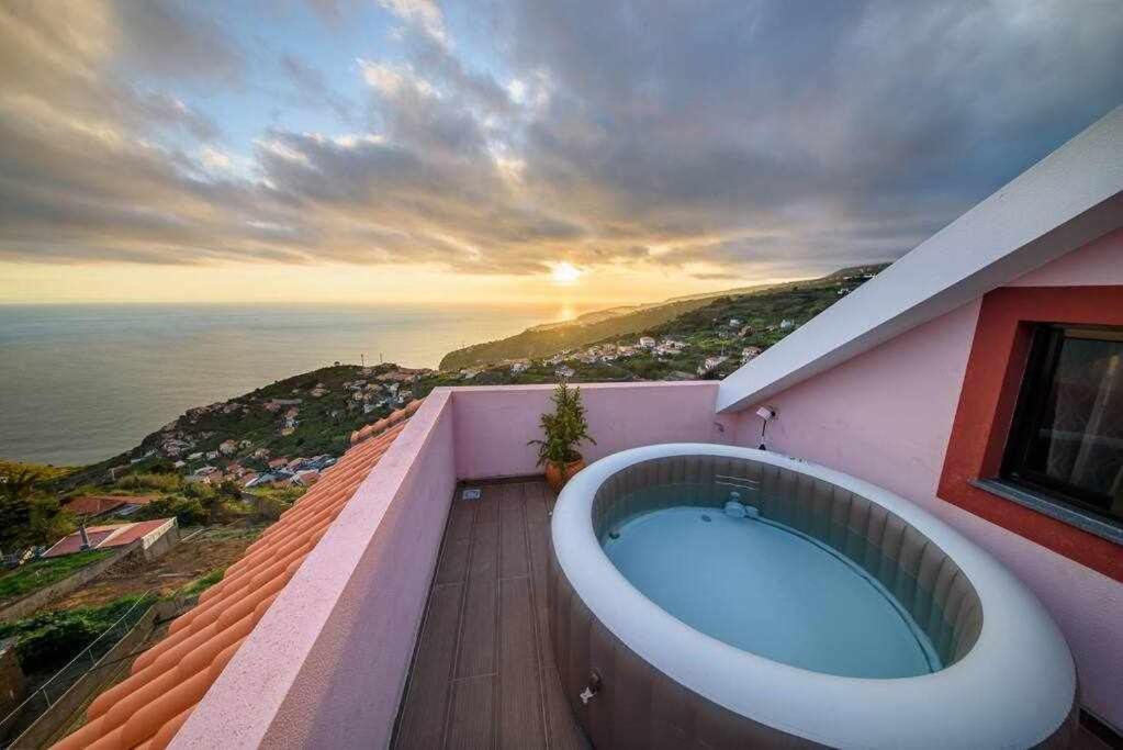 Lombo Cesteiro Guesthouse Tabua  المظهر الخارجي الصورة