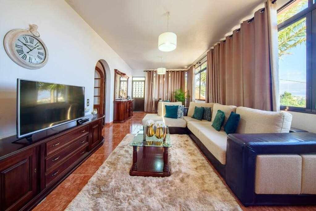 Lombo Cesteiro Guesthouse Tabua  المظهر الخارجي الصورة