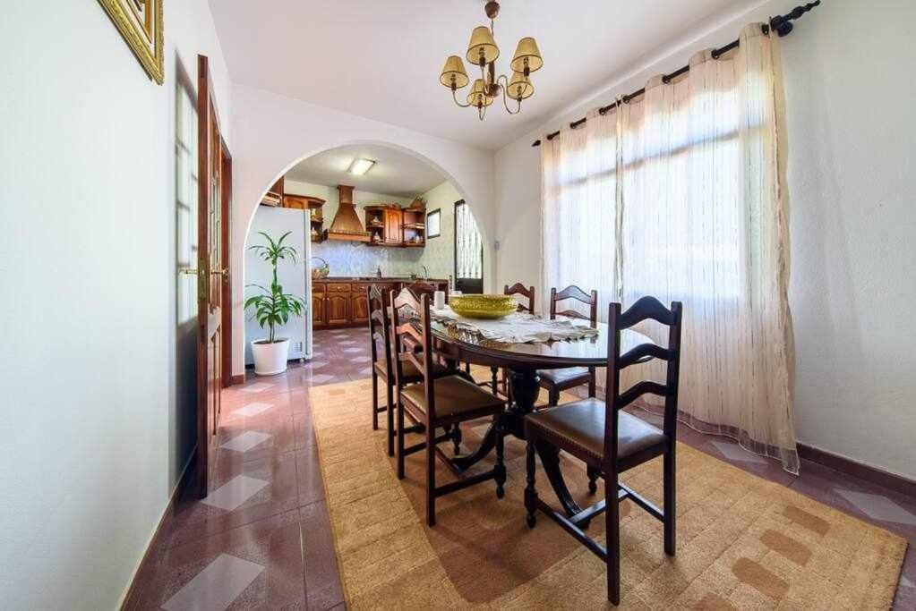 Lombo Cesteiro Guesthouse Tabua  المظهر الخارجي الصورة