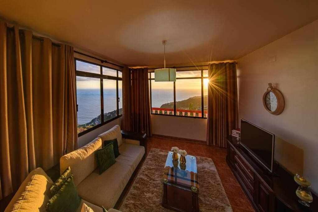 Lombo Cesteiro Guesthouse Tabua  المظهر الخارجي الصورة