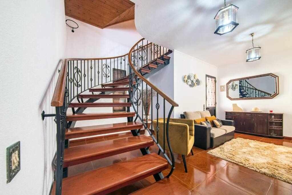 Lombo Cesteiro Guesthouse Tabua  المظهر الخارجي الصورة